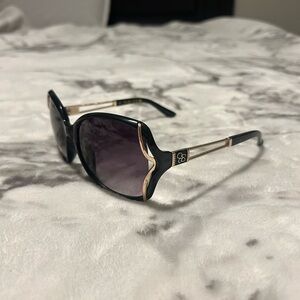 Jessica Simpson sunglasses